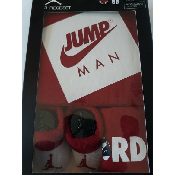Nike Air Jordan Baby Boys 0-6 Months Red White Bib Bodysuit Booties 3 Piece Set - Picture 2 of 8